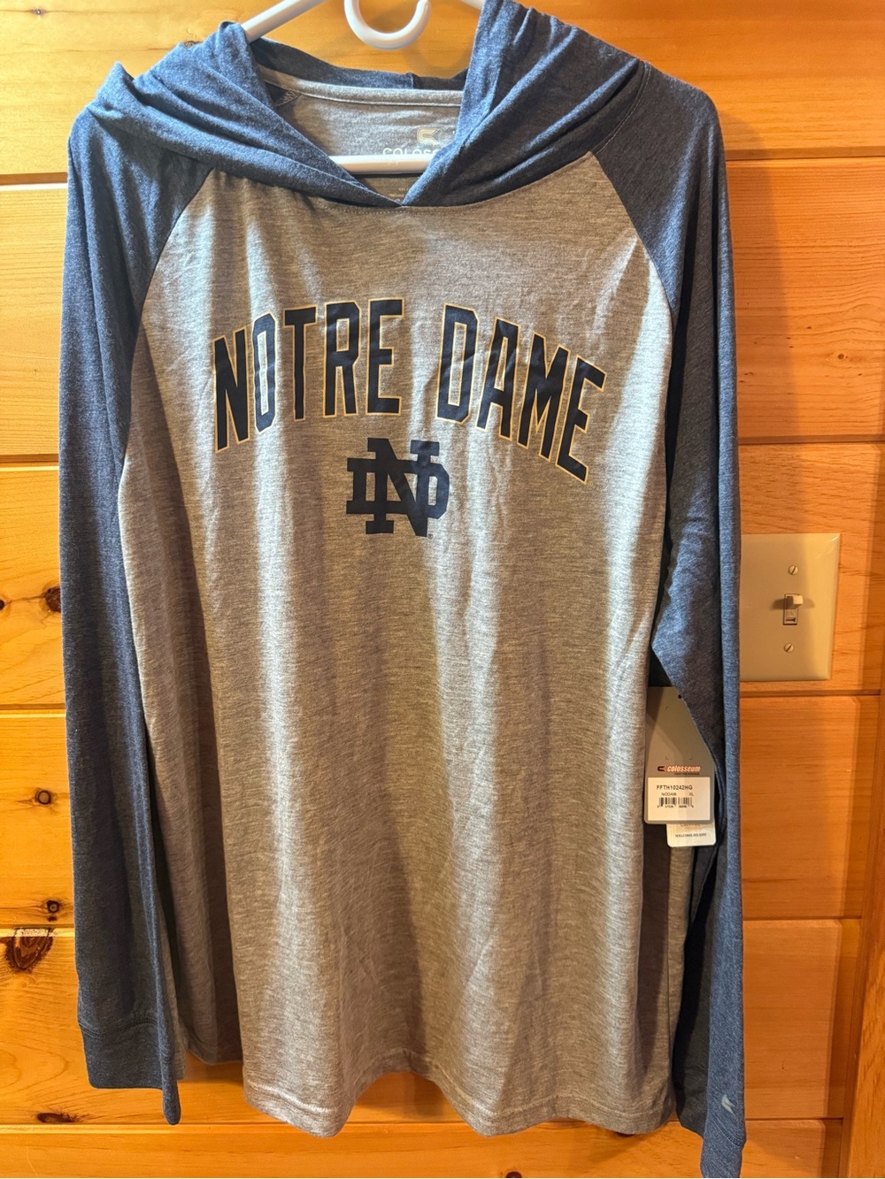 Colosseum Gray & Navy Raglan Hooded Tee